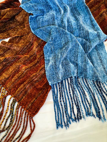 Weaving With Chenille ~ One Thick & Cuddly Scarf
