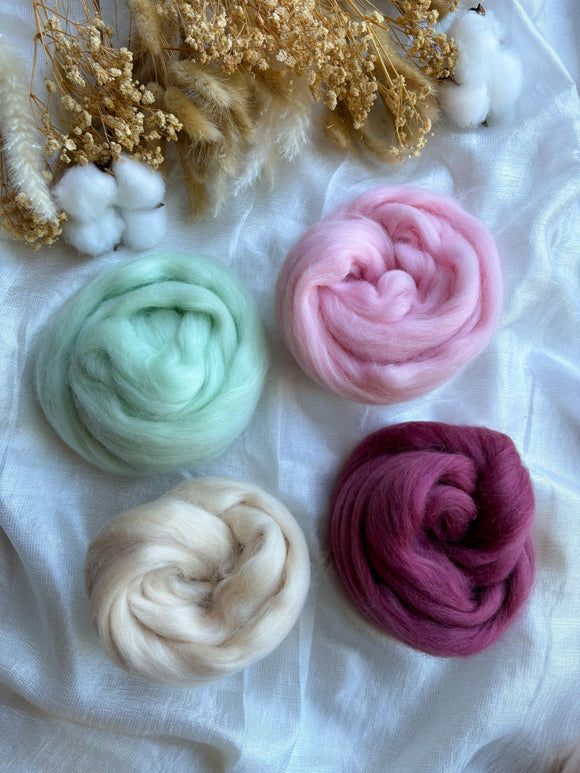 Wool Roving Bundle 8